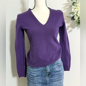 Benetton Very Soft 100% Lana Wool, Purple V-Neck Sweater, Sz Small / Medium